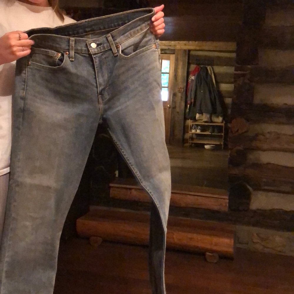 Levi jeans